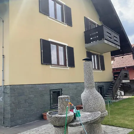 Udoben, Razkosen, Soncen Apartma, 5 Min Do Avtoceste شقة Orehova vas