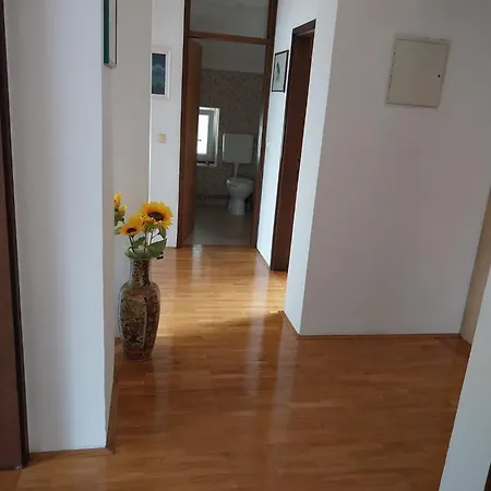 Udoben, Razkosen, Soncen Apartma, 5 Min Do Avtoceste Orehova vas