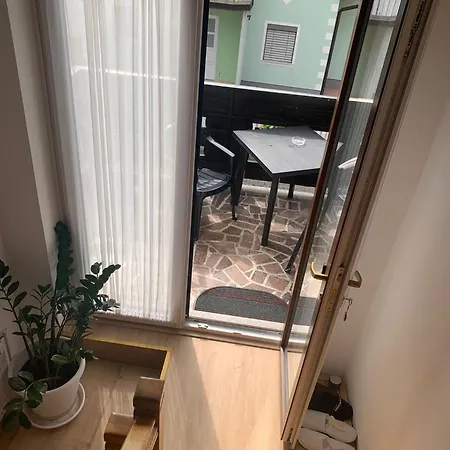 Udoben, Razkosen, Soncen Apartma, 5 Min Do Avtoceste Orehova vas